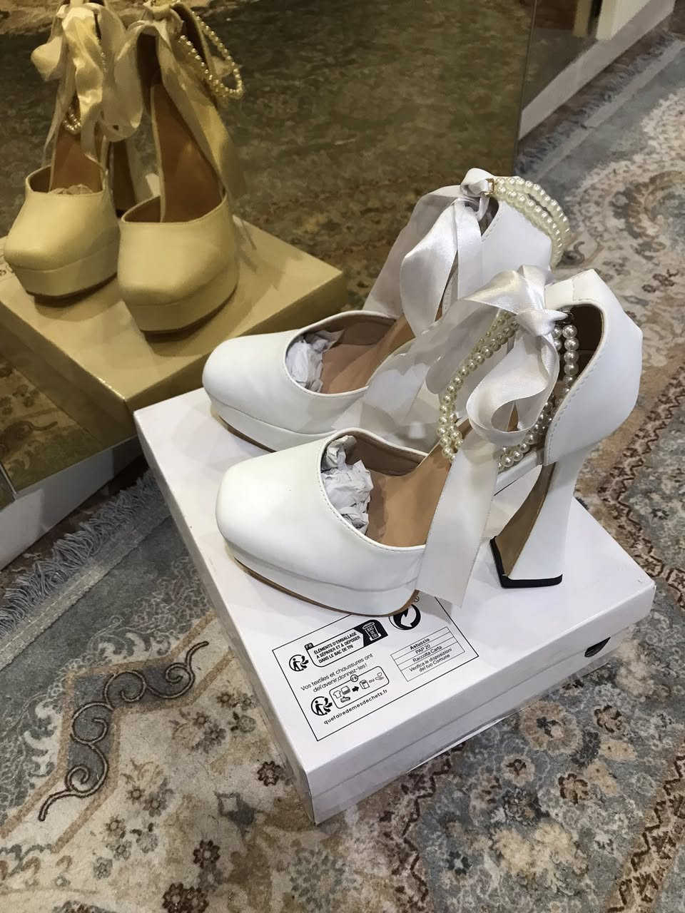 حذاء عرس ممستخدم جديد من شي ان سعره واضح بالصوره
اريده ب٢٥ الف
قياس ٣٧-٣٨
قالبه ناعم
مكان بابل


**إذا كنت صاحب هذا الإعلان وتريد حذفه لأي سبب، رجاءا أرسل رسالة إلى الدعم الفني**