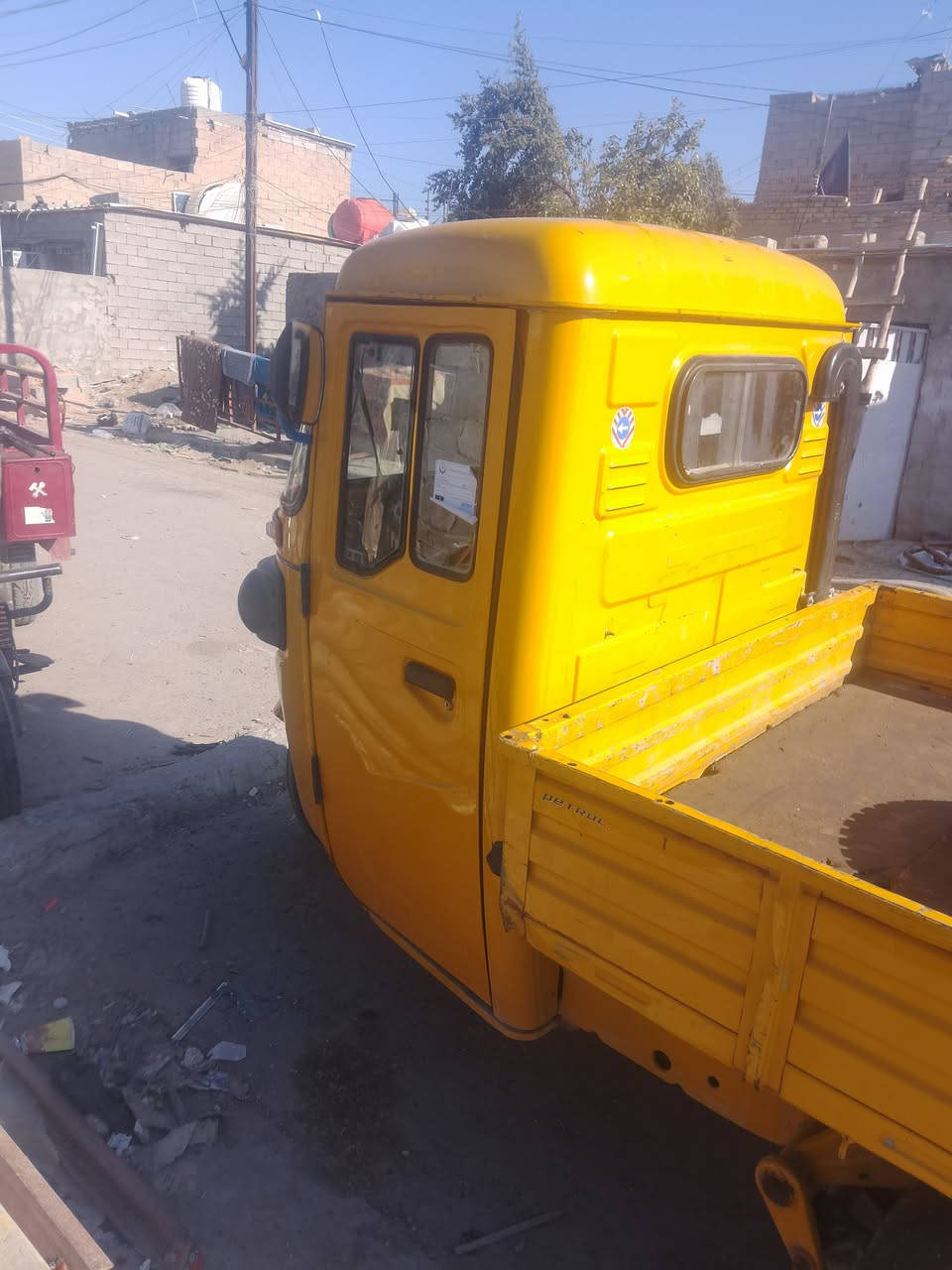 سلام عليكم تكتك حمل مكفوله كفاله عامه كشر اومكينه رقم او سنويه تحويل ثاني يوم مكاني حسينيه الراشديه سعر 3200بيه مجال البيبان قفل على وظع الشركه هاذه رقمي ***********
