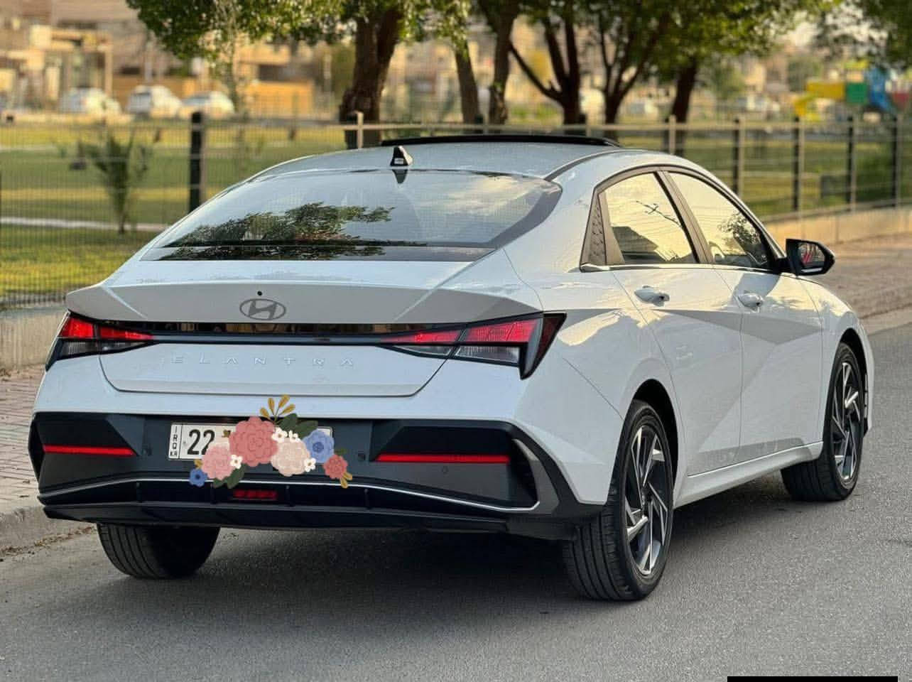 السلام عليكم النترا تجميع صيني موديل 24 والمواصفات واحد على واحد سياره جديده مال بيها طخه بالصندوق ماشر عليها بها قطعه خضراء هيك والباغه كفاله اربيل باسم شركه اربيل السعر 130 مكلف بالنشر البصره 
*********** كفاله سياره كفاله جديده مال بيت
