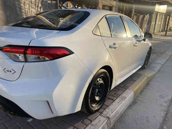 السلام عليكم ✨
كورولا للبيع 2024 هايبرد 🔋🚗
مكينة 1800 ⚙️، لون أبيض 🤍، مكفولة على وضع الشركة 🛠️
التحويل ثاني يوم 📄، رقم بغداد 📍

ماشية فقط 7562 كيلو 🛣️
 • الجام مغلف برايز درجة أولى 🪟✨
 • الأرضية مغلفة درجة أولى 🛟
 • الدشبول والأبواب مغلفة شفاف 🔒
 • الكشن مغلف درجة أولى 💺
 • الجنطة مغلفة بالكامل 🎒✨

السيارة ما مشتغلة تكسي 🚫🚕
استعمال بيت نظيف جداً 🏠✨

ملاحظة بسيطة: خدش ناعم بقدر الإصبع على باب خلف السائق، ما يبين ✔️🔍

السعر 155 وبمجال بسيط جداً 💵
حك الجية 🔧

📌 غير متواجد على الفيس… التواصل فقط هاتف
📞 ***********
