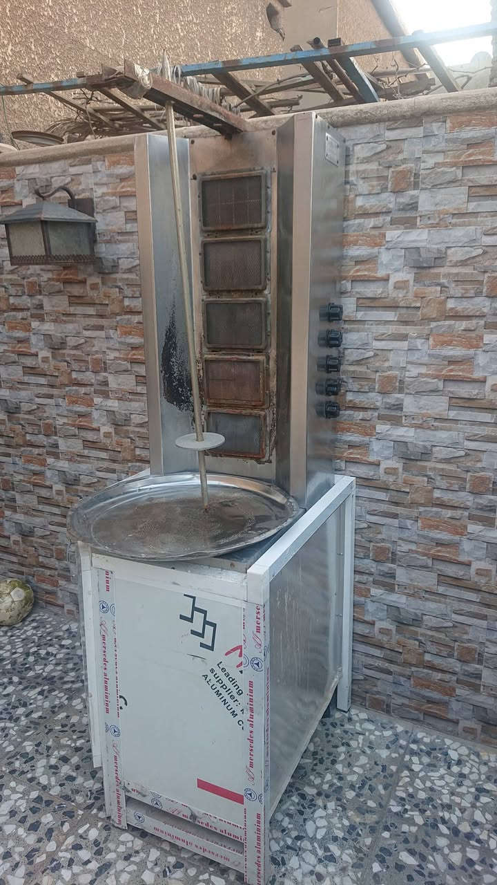 شواية كص هي وميزها جاهزه بس شد دبة غاز السعر 150 الف قفل الميز خانتين كبار


**إذا كنت صاحب هذا الإعلان وتريد حذفه لأي سبب، رجاءا أرسل رسالة إلى الدعم الفني**