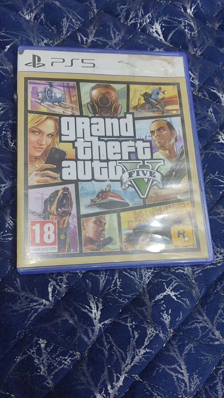 سلام عليكم خوان بلي فايف سلم اوربي البيع سعر 850 الف يوبس حجم 3000  حجم كبير اكبر شي وياء شحنات يدات اقراص ثنين هاذه رقمي *********** هاذ بي واتساب بي وقّت خابرني 🤙 يعجبك
