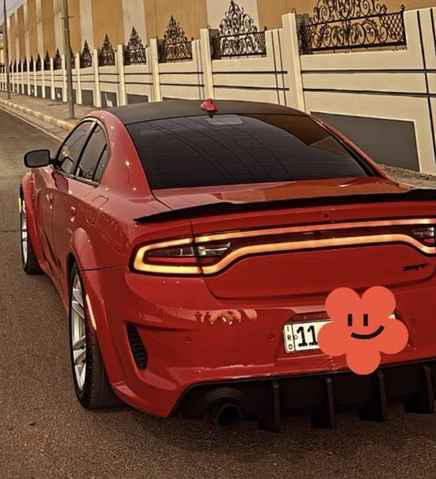 سلام عليكم 
من رخصت الادمن 
جارجر سكات باك وايد بدي اصل 
 موديل 2020 رقم بغداد بسمي هزه جديده 
حادث جاملغ وبنيد وبيه داخل السياره فول بدون فتحه 
ماشيه 50  مايل 
السياره جديده بدون اي نقص تراي وين ميعجبك عليه اضافات شوته وهدرز ستروكر دركه كاربون عليه ادامه كامله نوزلات بلكات فيت بم يعني مجموعة البانزين والمي كله جديد حماوه الضهر ويه التبريد 95  جاهزه مت كل النواحي بالعافيه عالياخذه مكاني كربلاء 
السعر 230 
***********
