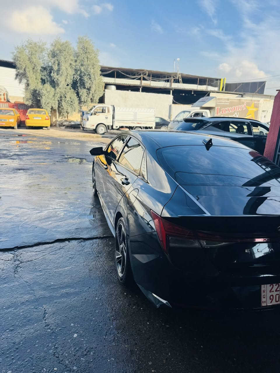 النترا N line 2023 فول مواصفات
مواصفات
محرك 1600 t المرغوب
كير dct دبل كلج رياضي 
بصمة +تشغيل عن بعد 
سلايت
صندوق ذكي 
عدادات ديجتال
تبريد مناخين
لايت led 
بكلايت led
كراسي رياضي مختمين N
كرسي كهرباء تدفئة بالكراسي
شفتات ستيرن كزوز رياضي اصلي
شاحن لاسلكي
شاشة حجم كبير 
ماشية 40 الف 
بيها 3 قطع صبغ حادث سطحي شخط فقط ومصبوغ 
السعر 142 
بعدلها 6 اشهر عالترقيم وتترقم اربيل +دهوك + سليمانية
***********
***********
