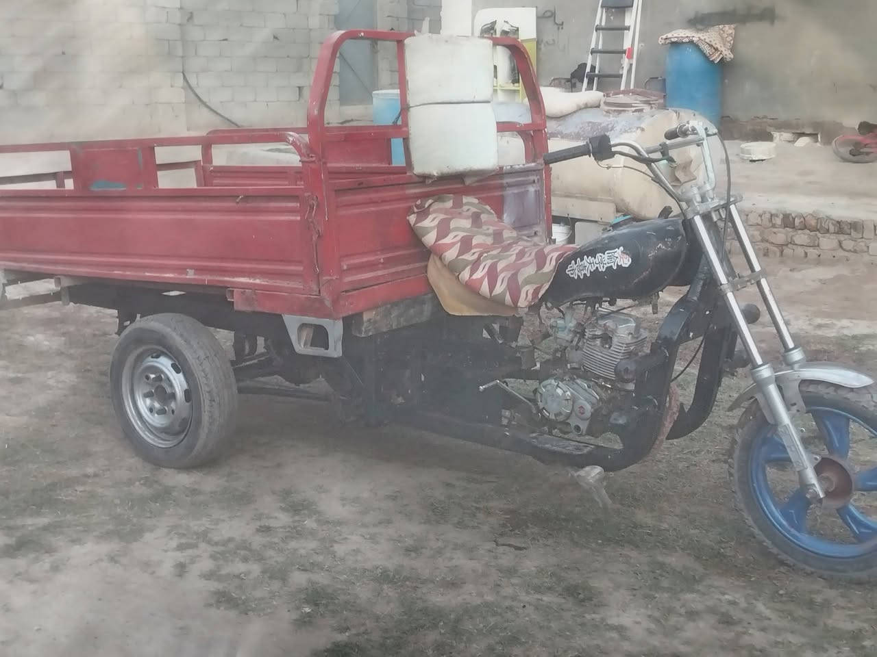 سلام عليكم  ستوته  خير من الله  
مكاني بلحله ورديه خارج  سعر خاص 
تصل بيك خير ودلل  هاذه رقمي 
بي واتساب بس  ***********
