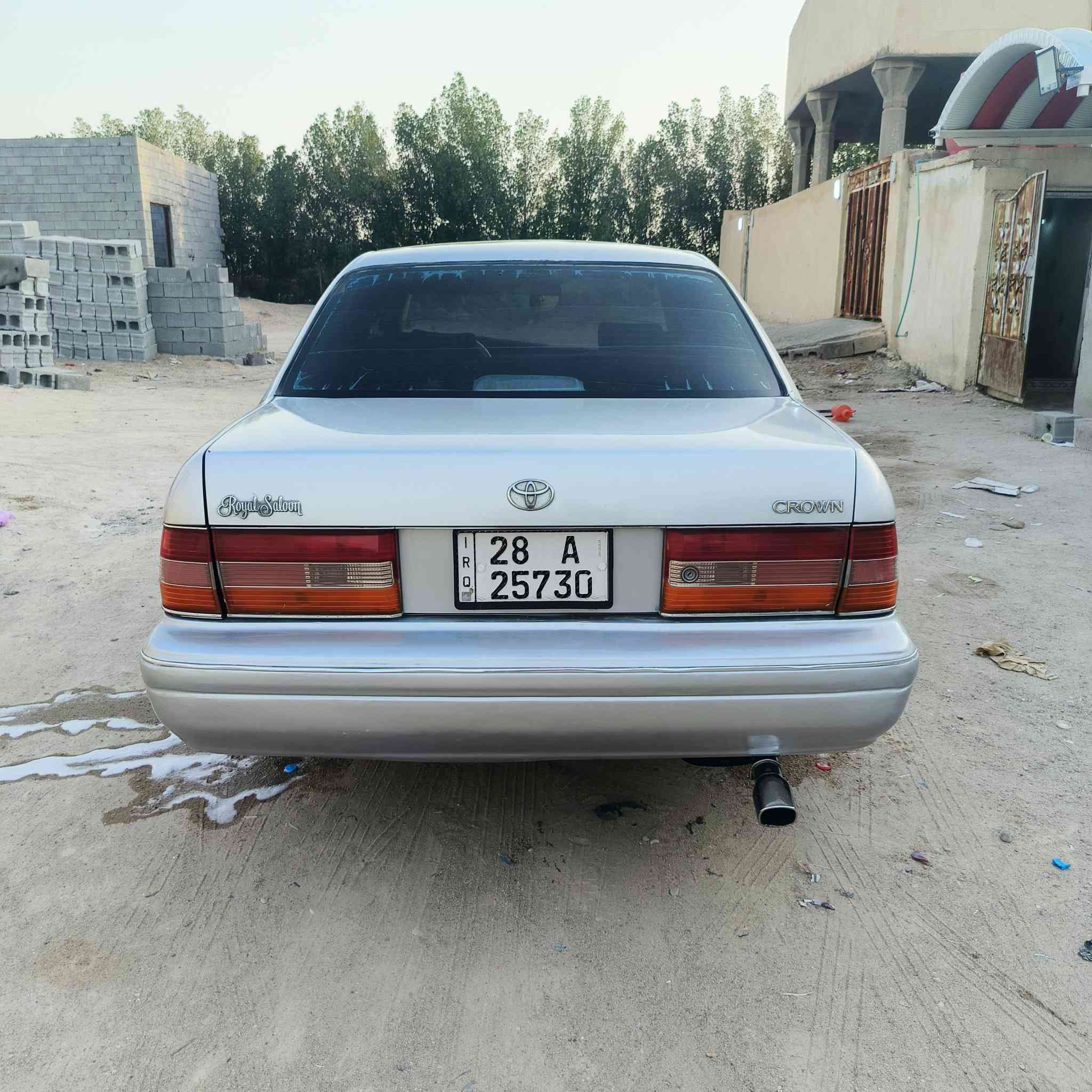 السلام عليكم سيارة راس الثور للبيع موديل 95 كفالة كص ونقل وضربة مكينة وكير ثنين ونص جديد تبريد ثلج رقم السيارة نجف /أ/ رقم انجليزي اب اسمي سنوية لي  27 حدادة طخم تاير كلة جديد كهربائيات كلها شغالة سيارة بمعنى الكلمة استخدام شخصي ابد ما متعوبة السعر 85 وبيها مجال مكان السيارة البصرة سفوان رقم صاحب السيارة  ***********
