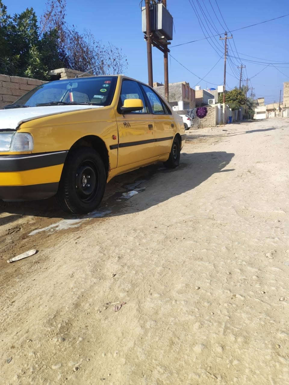 السلام عليكم بيجو 405 موديل 13 السياره جاهزه ما نقصه برغي. تبريد شرط نقص غاز بس غاز تدفى شغاله حداديه تخم تاير دوشمه كير ومكينه زينه وحداديه مكاني بابل السياره سعرها 23سنويه لنهايه 26 هيئه غرامه صفر تأخذذ
***********
