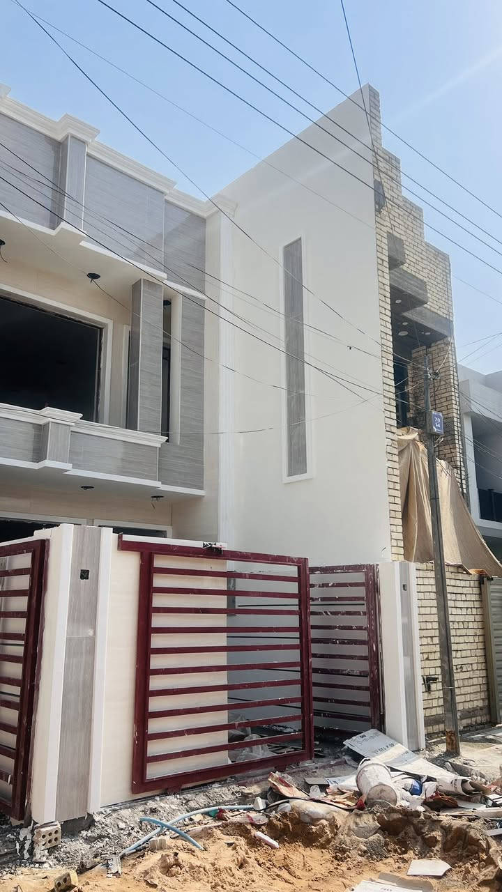 بغداد
انواع ديكورات/ لبخ نثر جص وبورك 
شغل درجه اولى وشرط  مكان كادر العمل بغداد 

رقم الهاتف/***********
