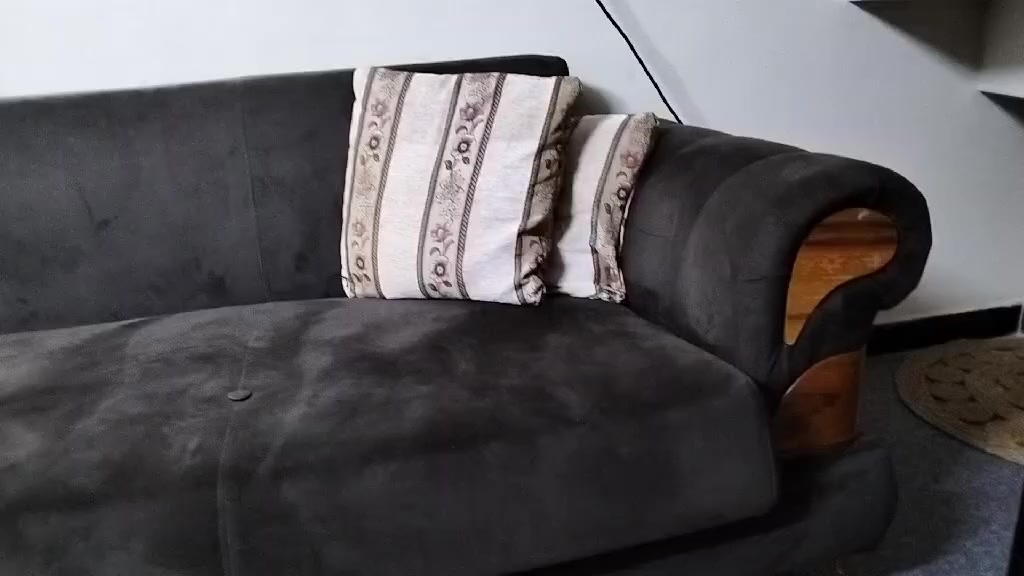 تخم تركي مخزن ٨. مقاعد نظيف جداً اي ضرررر مابي 

مكان حي العامل بغداد


**إذا كنت صاحب هذا الإعلان وتريد حذفه لأي سبب، رجاءا أرسل رسالة إلى الدعم الفني**