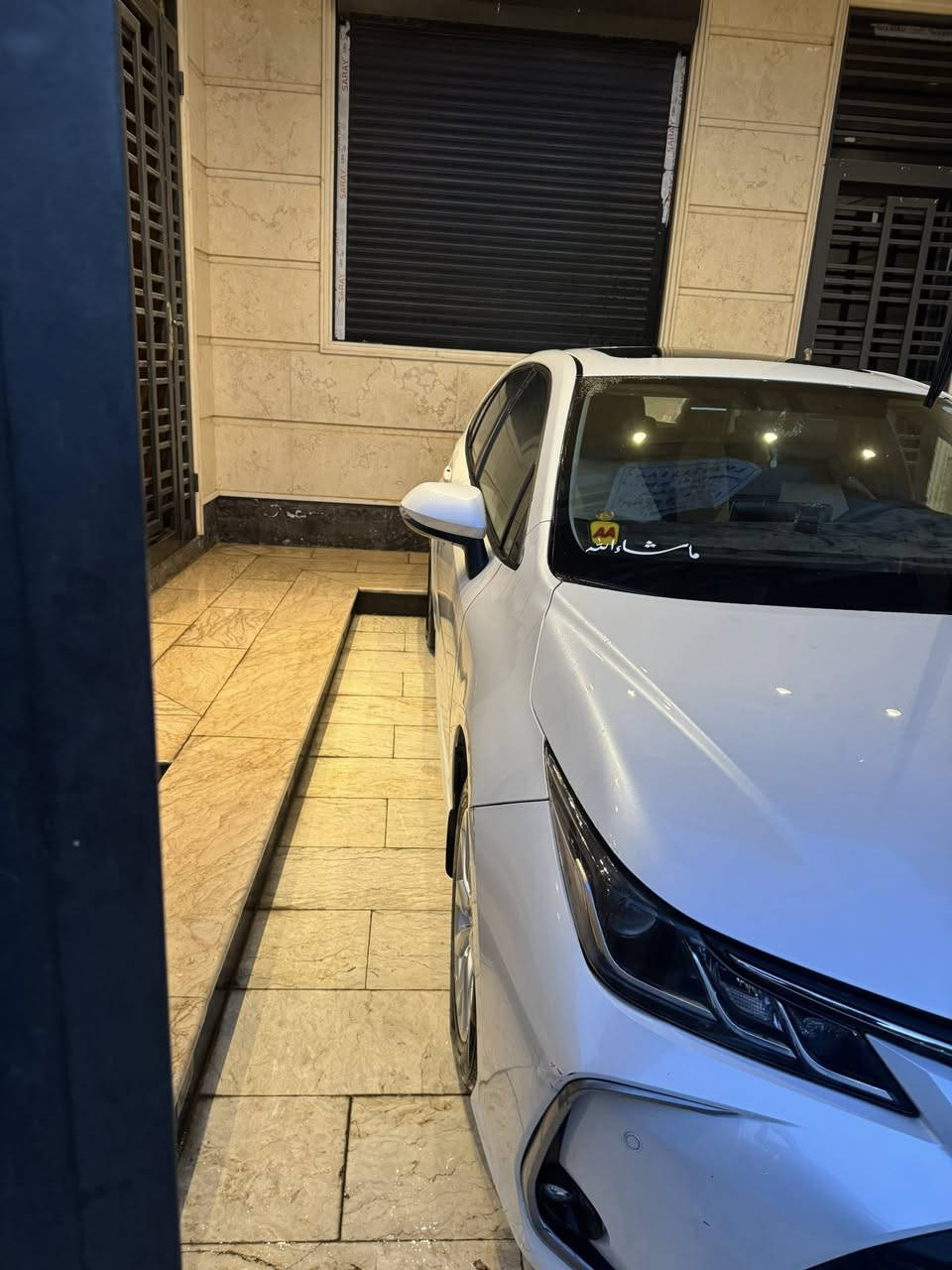 سلام عليكم كورلة ساز موديل 2023بانزين فول مديدة ماشية 41سبير ما نازل اريدهة ١٧٥ مجال مكاني بغداد كرادة ***********
