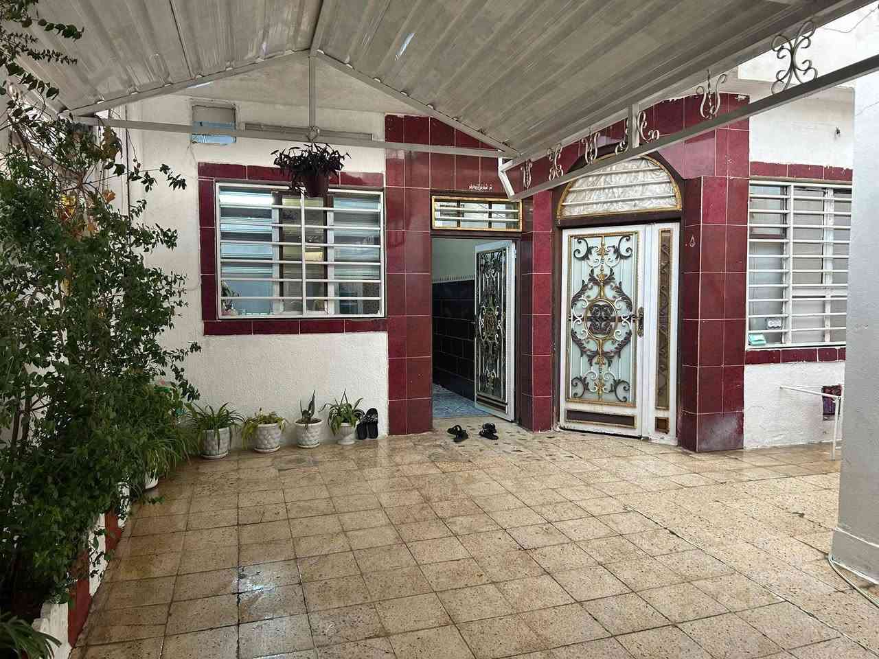 الدار للبيع
موصل جانب الأيسر
حي السلام
قرب شارع كركوك
مساحه 150متر
الواجهه7.5
 النزال 20 
طابق واحد
خدمات كامله
سند طابو ملك صرف
مكاتبه مع الشرعي
مكتب الدعاء للعقار
موقع المكتب
يارمجه الشرقيه على شارع كركوك
الاتصال الاستفسار على الرقم
***********
***********
