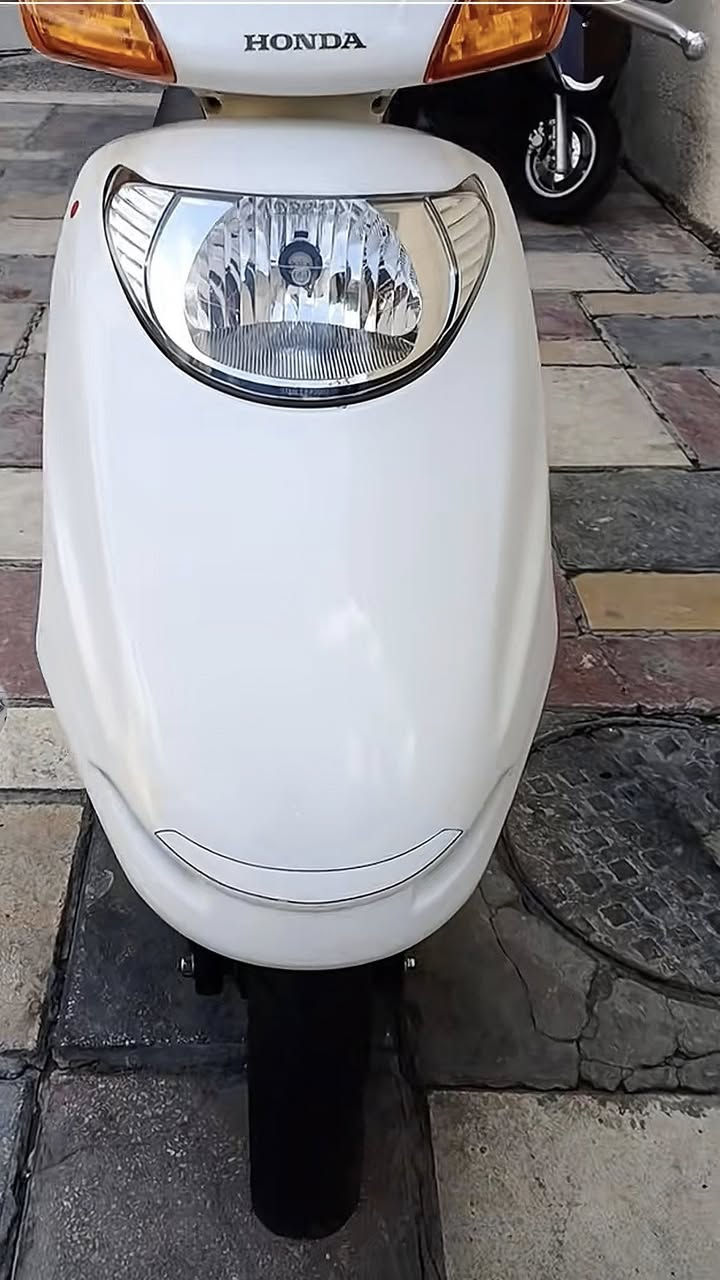 السلام عليكم
دراجه سبيسي كفرات اصلي خمس اختام دراجه كلشي بيه اصلي كبق هندر كشن قفل جنطه صالنصه دراجه كامله مكمله مال جناي مكينه مفتوحه 
الدراجه ما بيه اذ نقوصات فقط الكفر الامامي تجاري النوعيه الزينه 
السعر 725 وبيه مجال للشراي مكاني كوت انوار الصدر 
***********
