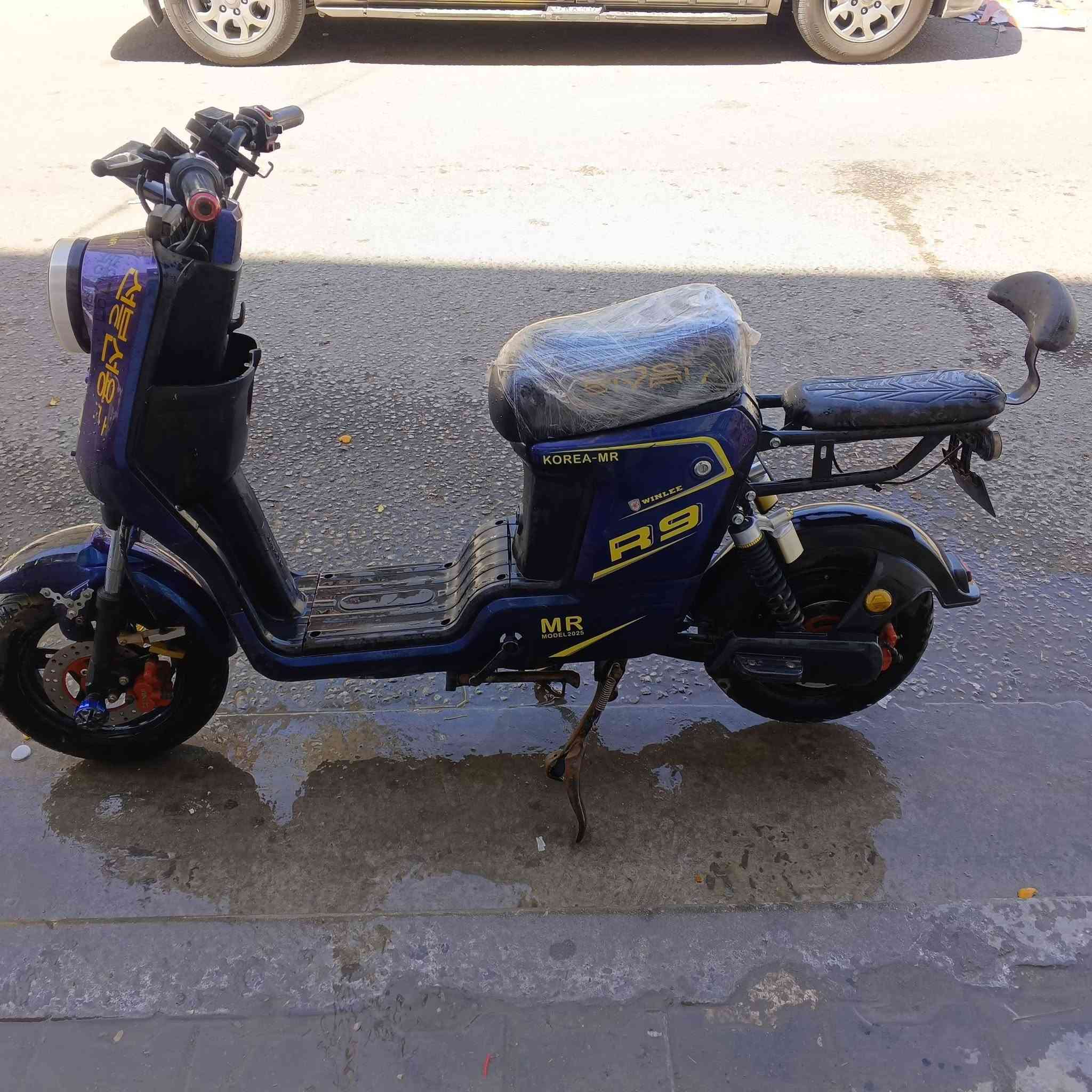 للبيع دراجه R9 نظيف كولها شغاله سعر 325 كربلاء ***********
