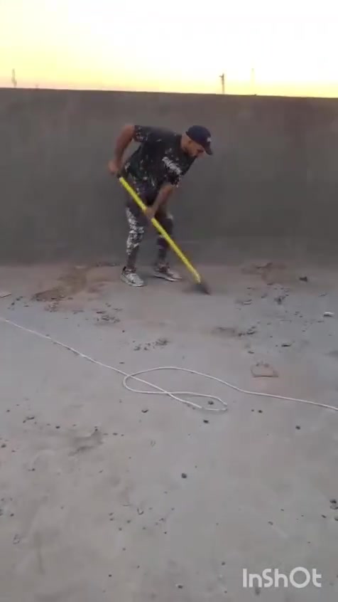 روف كارد عازل مائي حراري
يحمي من تسرّب المياه ، الرطوبة ، الحرارة
ذو أساس مائي متين و مرن جداً
مصنــّع خصيصاً لملاقاة الظروف الجوية الخاصة بمنطقة الخليج و الشرق الأوسط
خصائص المنتج المختلفة :-
1. متانة متميزة وفائقة لحماية الاسطح.
2. مقاومة للماء والامطار.
3. مرنة اذ أنها تتمدد وتتقلص مع تغير درجات الحرارة .
4. تتمتع بدرجة عالية من الالتصاق بالمادة الخاضعة لفعلها.
5. تملأ وتسد الشقوق الرفيعة بطريقة محكمة دقيقة مكونة طبقة متصلة.
6. مقاومة للأشعه فوق البنفسجية ومصنعة بشكل يلائم حماية مادة البوليوراثان من التلف جراء الأشعة
‏(((علي الصباغ)))
***********
***********
