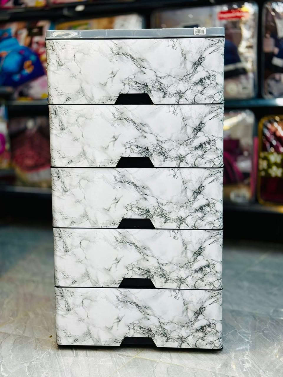 تم توفير مجرات بمختلف الأحجام 
4 طابق
5طابق
6طابق 
بمجمع الجنائن طويريج عمارة الحضيري 
قرب جسر البو عزيز مجاور شركة اسيا سيل


**إذا كنت صاحب هذا الإعلان وتريد حذفه لأي سبب، رجاءا أرسل رسالة إلى الدعم الفني**