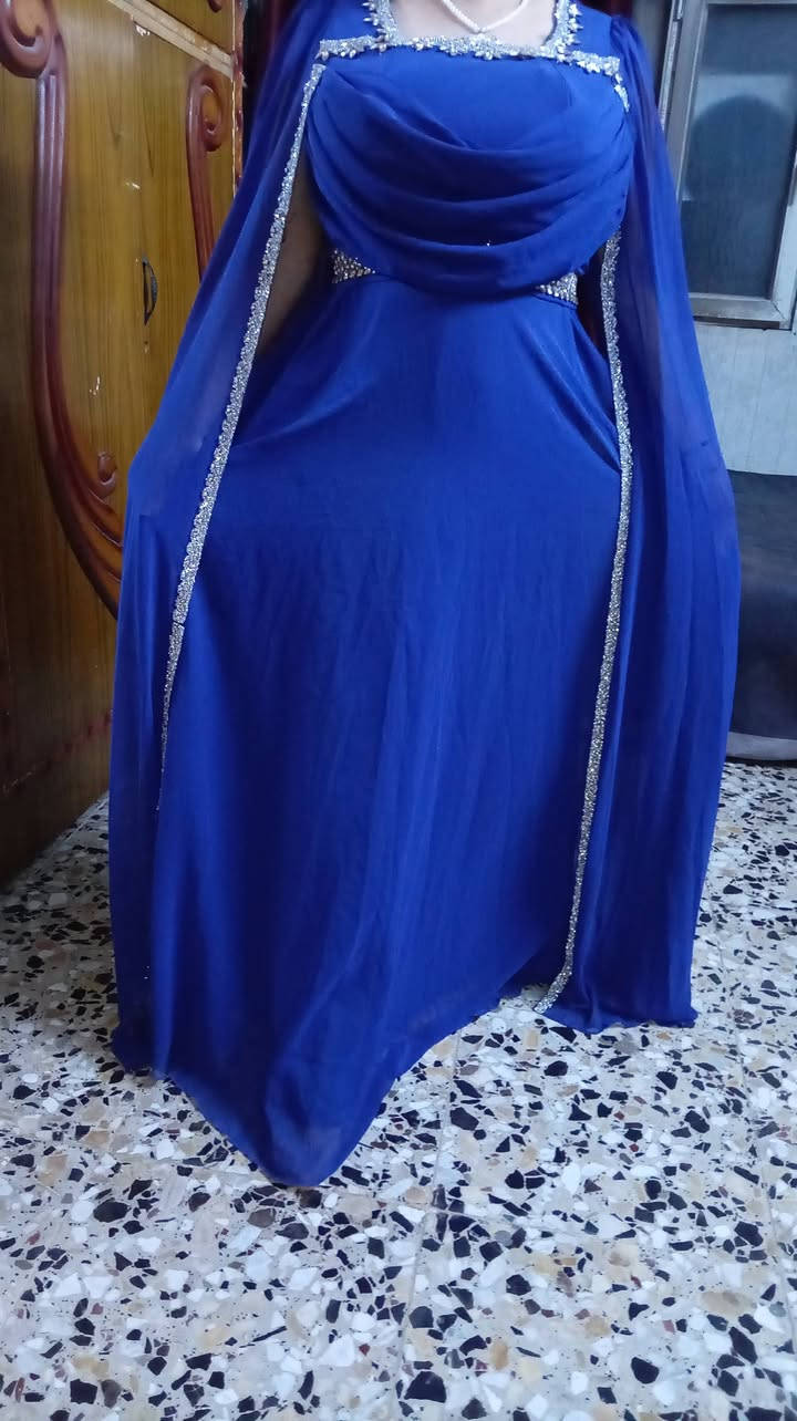 عندي هذا فستان ملبوس مرتين نضيف كلش ب٨٠وبي مجال


**إذا كنت صاحب هذا الإعلان وتريد حذفه لأي سبب، رجاءا أرسل رسالة إلى الدعم الفني**