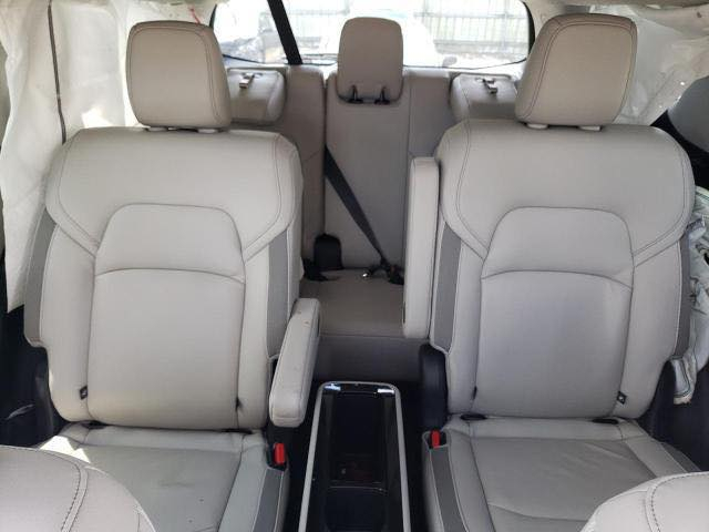 للبيع  : نيسان باڤندر
الفئه SL فول 
فور ويل 4*4
الموديل : 2023

حجم المحرك : V6 3500  

اللون : زيتوني

الممشى: ٤٥ الف ميل 

المواصفات :

بانوراما 
قياده ذاتيه
داتا شو 
كامرات 360 درجه
تحكم وضعية استيرن كهرباء
بردات خلفيه 
بصمة تشغيل
بصمات ابواب 
تشغيل عن بعد
تدفئة مقاعد اماميه
تدفئة مقاعد خلفيه

هيتر ستيرن 
مقاعد جلد
رادار امامي و خلفي و جانبي 
تحديد مسار 
حساسات اماميه
حساسات خلفيه
صندوك كهرباء 
7 وضعيات قياد
اوتو ستوب 
اوتو هولد 
رقم  شمالي بأسمي
مكان السيارة تكريت
الضرر ؛ باب الأمامي والخلفي فقط
تخم تاير 
(بجم وخلف كبس )
السعر ٢٩٠ وبي مجال إنشاء الله يرضيكم 

رقم الهاتف ***********
