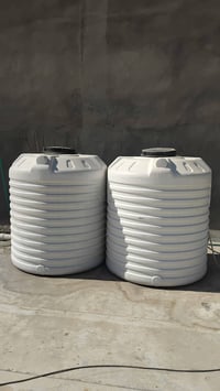 السلآم عليكم تانكي ماء سعة ٢٠٠٠ لتر نوع الوطنية جديد استخدام ٢ شهر ضما...