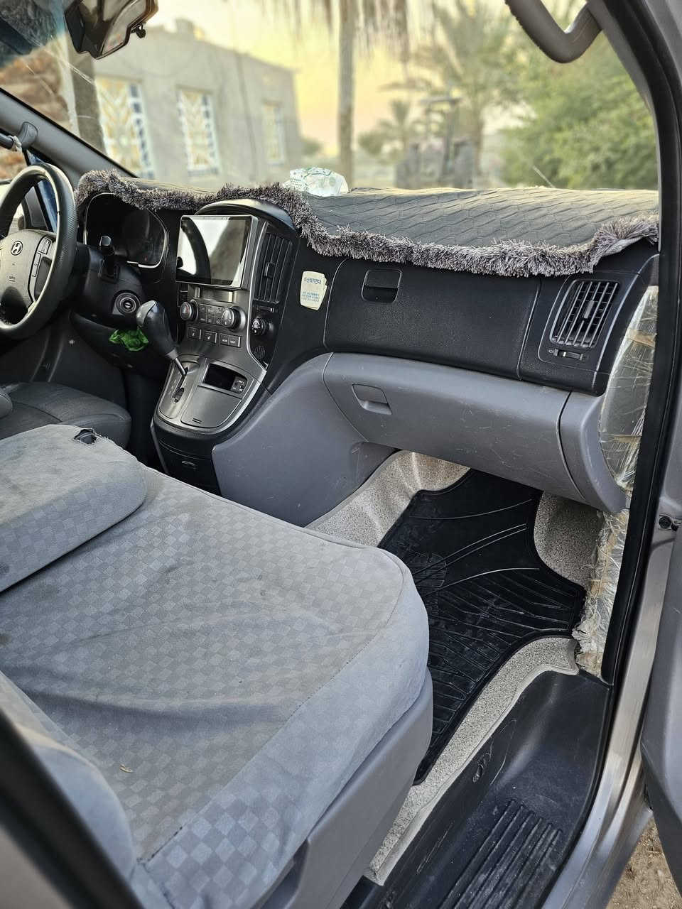 من رخصة الادمن اللبيع ستاركس 13 اصل رقم بصره فول مواصفات كفاله ماعده رشه صبخ جاملغ خلفي  سعر 175بيه مجال قليل الشراي فقط رقم الهاتف ***********
