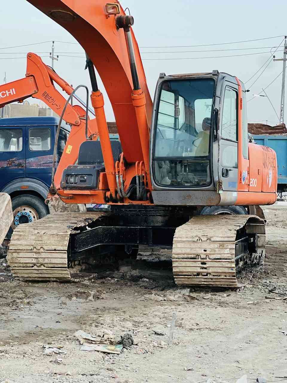 سلام عليكم  حفاره زت موديل 2004رقم بابل مكينه او مضخه مفتوحه  حفاره مكينه خير من الله للاستفسار ***********‬
