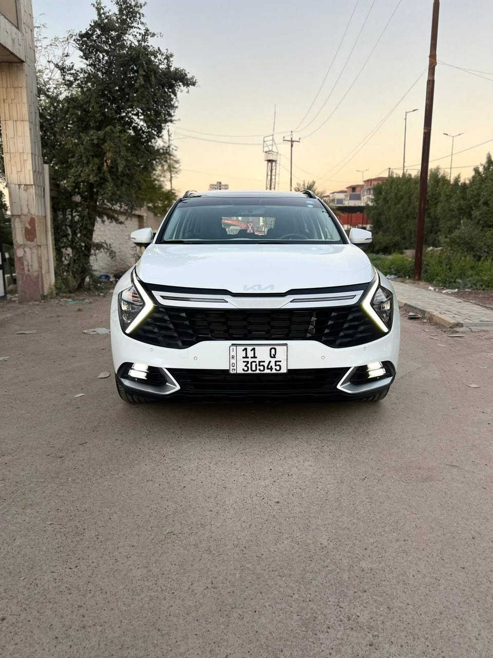 سلام عليكم كيا سبورتج ٢٠٢٥ خليجي زيرو ماشيه ٢ الفين بعدها  بحالة الوكاله مكفوله كفاله عامه من صبغ ول فتح ول بارد ول شخط ول تكحيل بعدها زيرور
فول مواصفات 
بانوراما + بصمه + بصمة ابواب + جنطه كهرباء + كشنات لاماميه كهرباء + حساس امامي + حساس خلفي + رادار امامي + رادار جوانب + شفات بل ستيرن + لد امامي  + كشنات تدفئه اماميه + ستيرت تدفئه + اربعه انظمه قياده + هند بريك بصمه + تبريد قطعتين + مري شفط + شاحن واير ليست + فول تحكمات + اشاير بل مري 
وباقي المواصفات المعروفه 
مكينه ٢٠٠٠
ماشيه ٢ الفين 
سعر ٢٤٨ وبيها مجال
سياره داخلها بعده بل فابلون مال شركه
مدوشمه  كشنات وارضيات رزلاين
مكان السياره الكراده 
للستفسار  ***********
