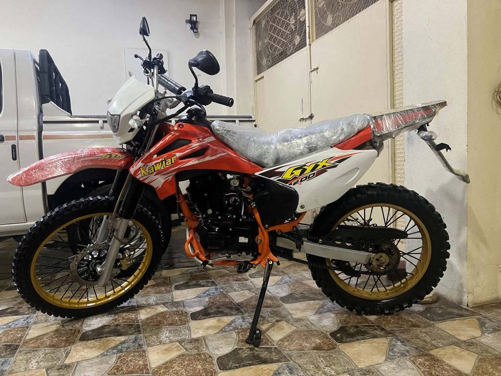 مۆدێل 2023
مەکینە200cc
بەشەرتی گێڕ و  مەکینەوە تایە بۆ تایە بە شەرت
زۆر زۆر پاک ماوەتەوە
هەموو شتی بیلادی و شەریکەیەو دەست کاری نەکراوە
تاییەکنیشی بیلادین
 زۆر کەم لیخوردراوە سپی بونەوەو .شکاوی و لەحیمی نییە....
ڕانییە٩٨٠هەزار و معامەلە موشتەری یان تەلەفۆن بکە یان لە وەتسئاپ نامەی بنیرە
*********** رانية, السليمانية

