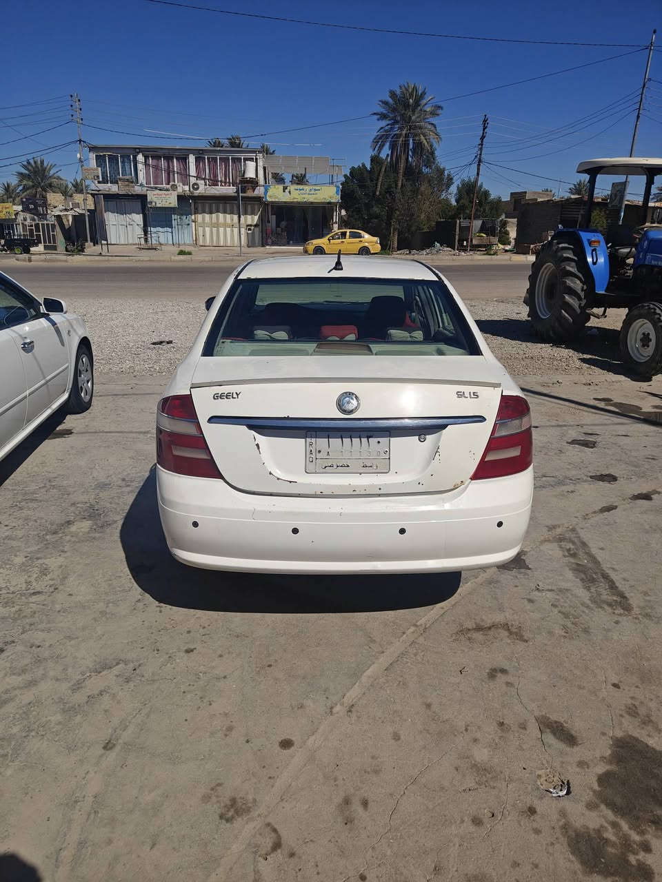 جيلي موبل موديل ١٣ لبيع المكان الديوانيه غماس ***********
