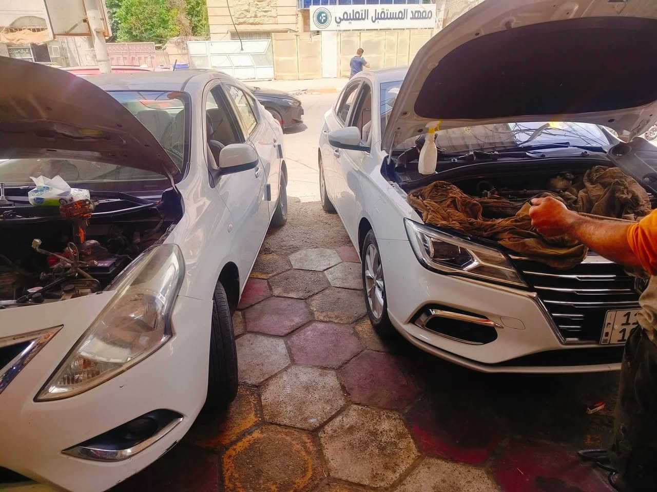 الرقم الصعب يتحدى وبقوة على البانزين العادي
لامحسن ولاغاز ولاسبيرتو ولا ثنر 
البانزين العادي حصراً من اي محطة يمنا يصير سوبر

لادوانز بعد اليوم  ..

بغداد / سبع ابكار / الشارع العام
***********
