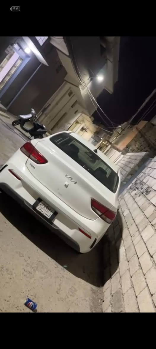 كيا ريو موديل 2023 
ماشيه 28 الف ميل 
رقم فحص نينوى 
ضررها ع بارد مابيها صبغ حافيه بونيد وتبديل جاملغ يسار 
وبالسقف بيها رصعه اثر النقل 
السعر 120 
للاستفسار ***********‏
