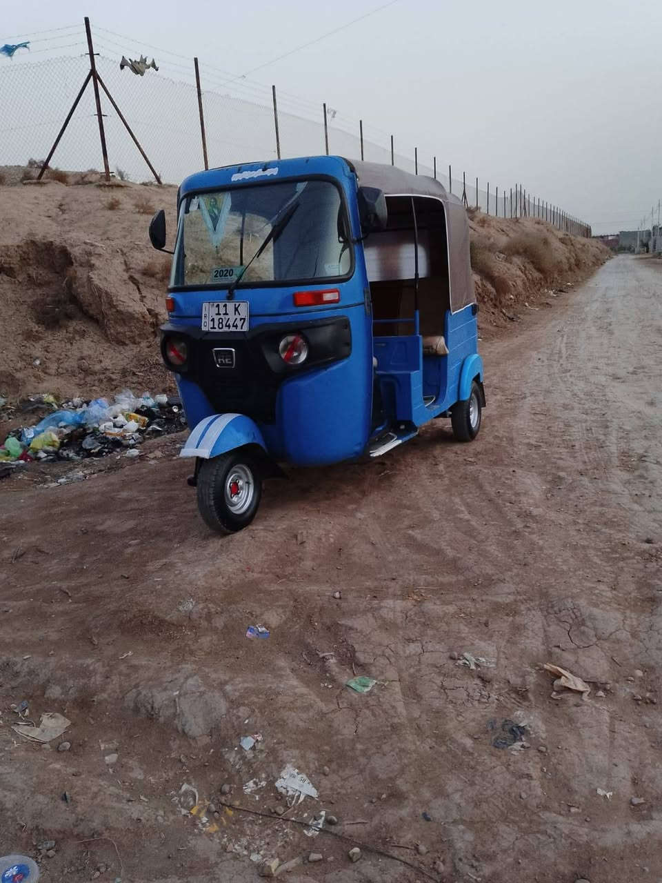 سلام عليكم تكتك للبيع مديل 2020 شهر 8 تحويل ثاني يوم تكتك نضيفه نضيفه خير من الله بلايه   سعر 6 وثمنميه وبيها مجال الطيب بكان بغداد قرب سيطره الشعب رقم الهاتف ***********
