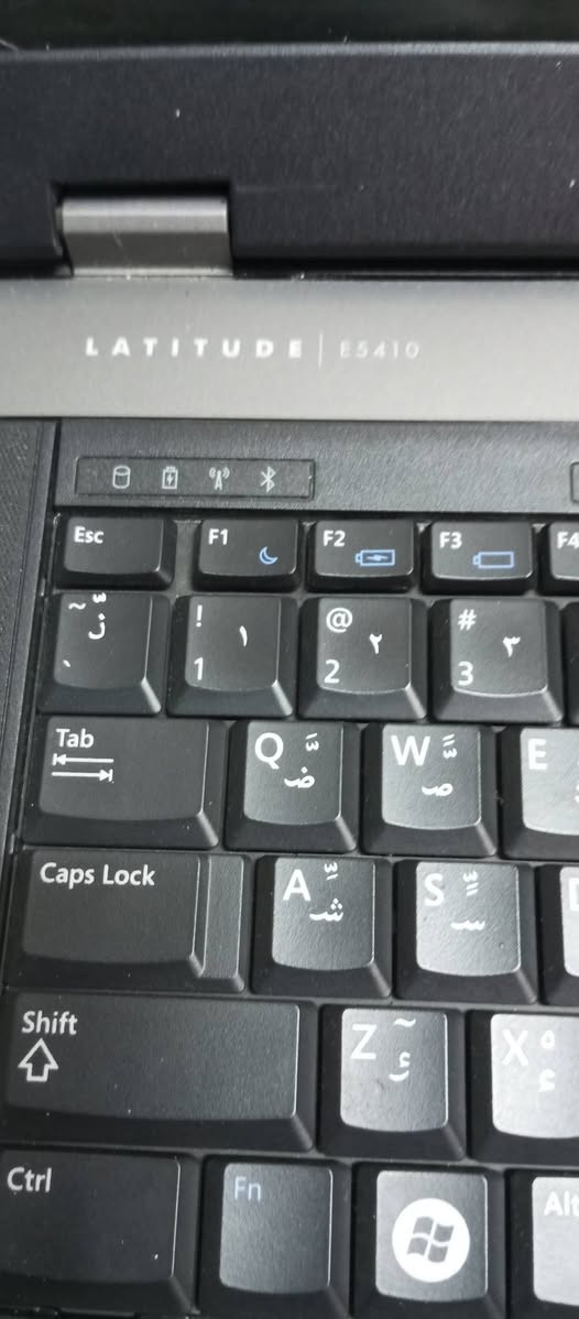 لابتوب ديل/DELL
لابتوب جميل ونضيف
مناسب للدراسه والعمل
المواصفات موضحه بالصور 
محتوياته حقيبه+ماوس +شاحن الاصلي
لابتوب الكبير والبطاريه الكبيره الدبل
السعر 80 الف فقط لأن مستعجل ع البيع 
مكاني البصره /خور الزبير /معمل الاسمده 
رقمي ***********
