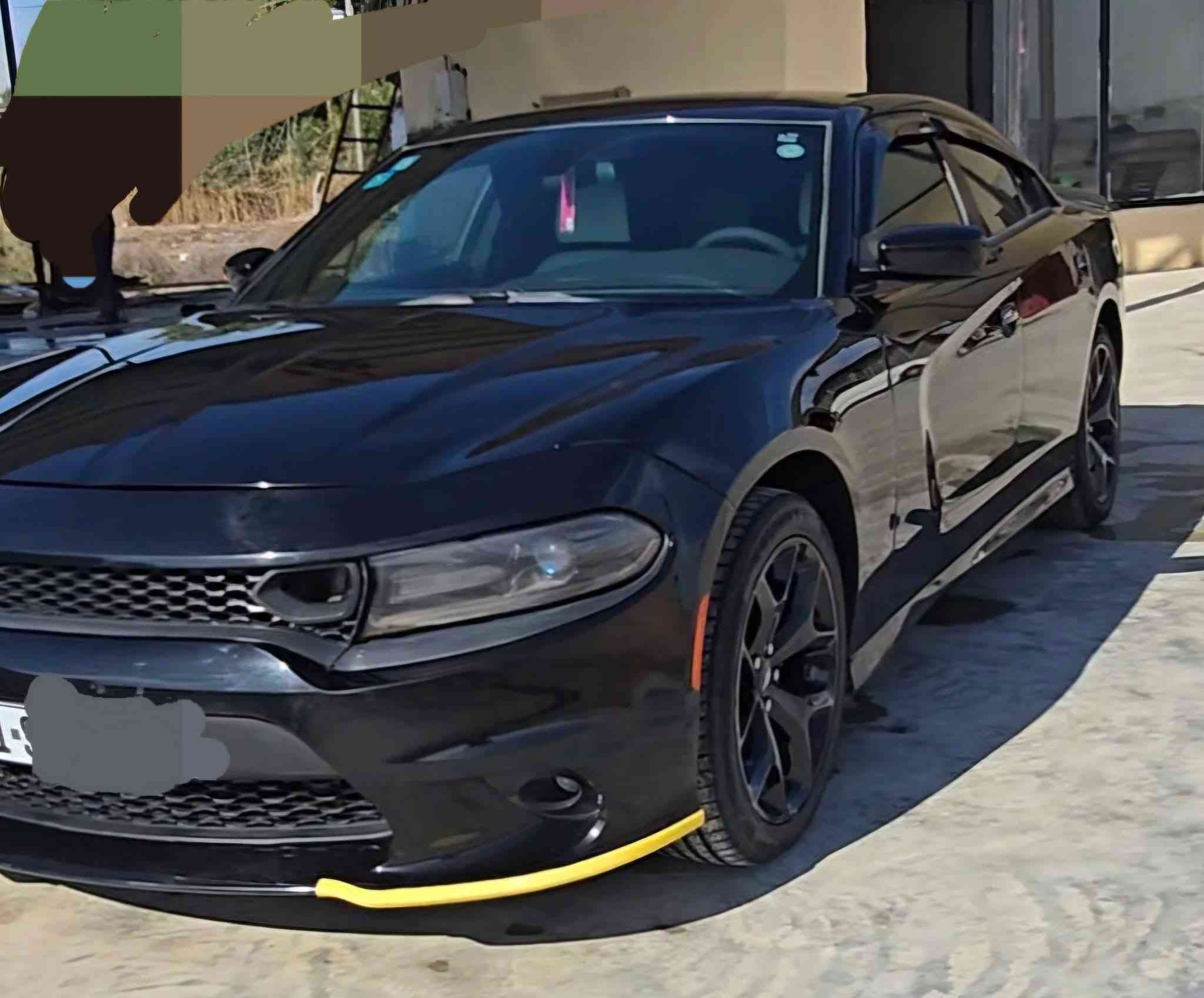 السلام عليكم دود تشارجر للبيع موديل 18 معلايه 20 رقم السياره بغداد انجليزي مكان السياره السماوه سياره جاهزه ما بيها اي نقوص للبيع والمراوس حسب القناعه ***********
