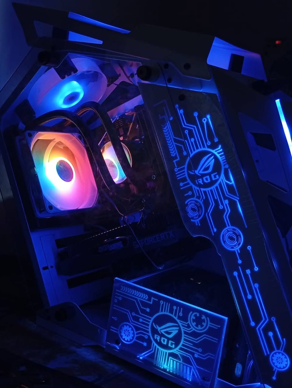 i7.11800h
كرت شاشه 2060كرفكز 
Ssd. 125.
M.2.512
HHd.1t
بور سبلاي 550
مذر بورد b450 
مبرد مأي سنغل + مبرد جديد ما شدود 3 فانات
السعر المطلوب مليون وخمسين
للتواصل واتساب ***********
