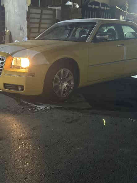 سلام عليكم اوباما 2010 كير ومكين كرتون تبريد ثلج خير من الله السياره مال جناي بيه جملغ وبني ولبقي كفاله مكان بغداد رقم صحبه *********** مكلف بل نشر 👍
