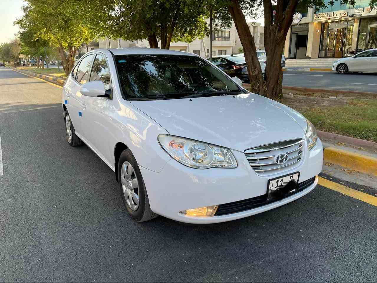 سلام عليكم الانترا 2011 شركه العامه ماشيه 76 حقيقي شرط الفحص مكينه 2000 اربع دسك السياره كلش جديده بدون اي نقص كير مكينه صدر تبريد جديد مملعوب بيها السياره بيها بارد شبر بل جاملغ الامامي والدعاميه الاماميه صبغ السياره بسمي شرط التحويل السعر 135 مكانها اليرموك الاربع شوارع الاستفسار *********** صهيب بغداد, العراق
