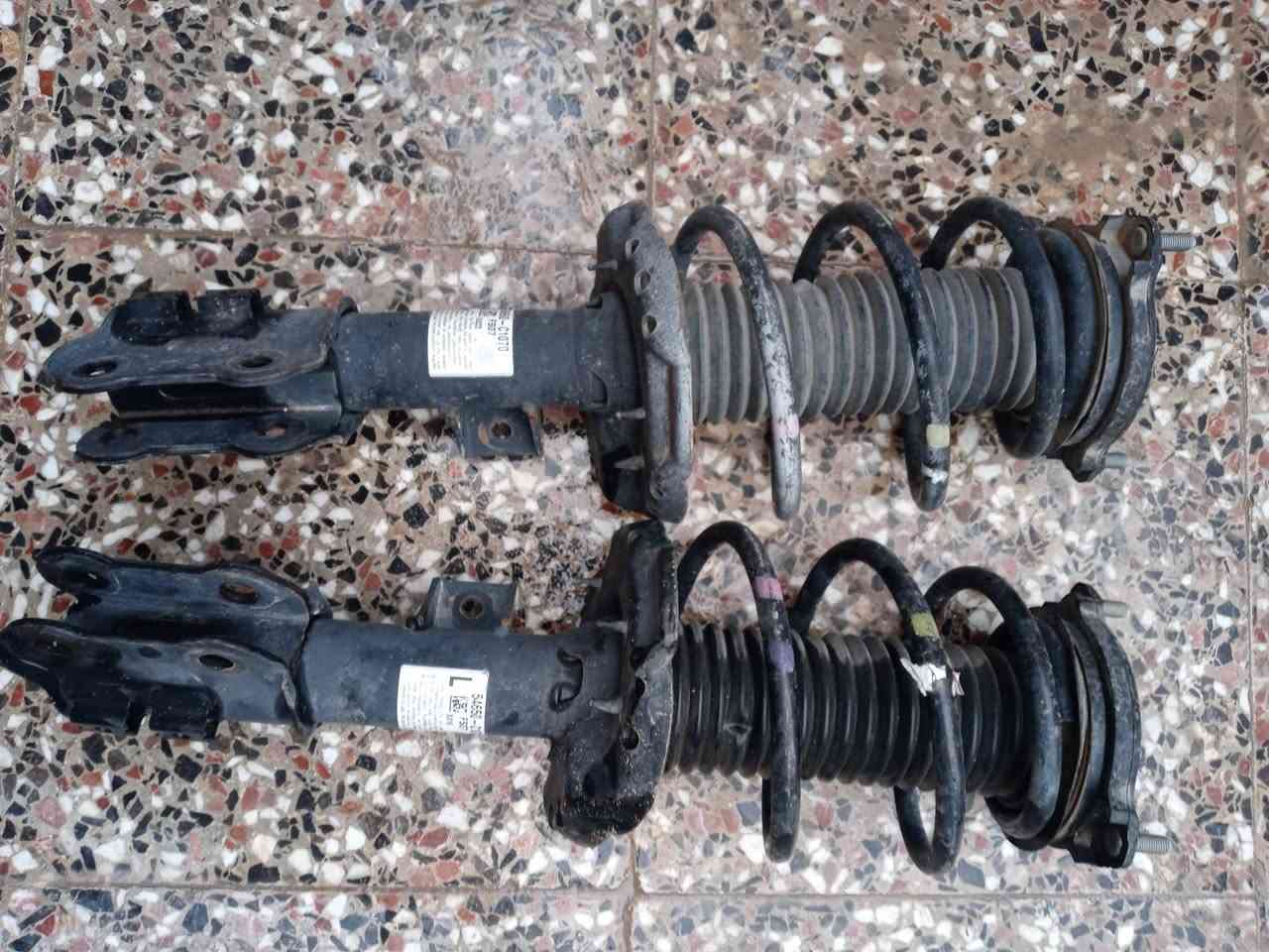 السلام عليكم عندي هذني شوفت عينك انضاف اخو الجديد دبلات مال سوناته 2019 امريكي ومازدات هم مال سوناته كلهن مال سوناته ومنضومه مال غاز الي يريدهن يراسلني خاص او هذا رقمي *********** وتحياتي لجميع
