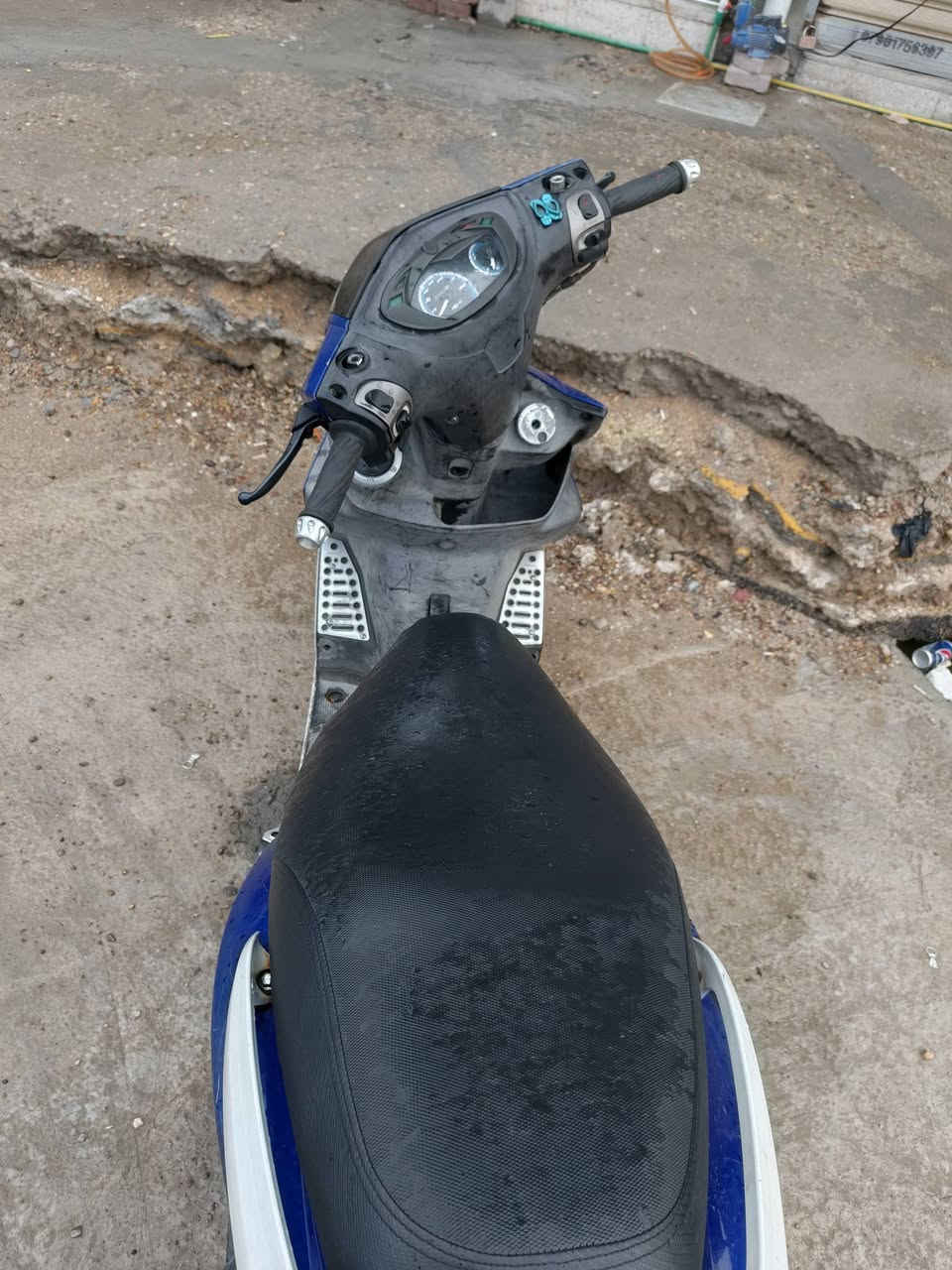 سلام عليكم شباب GTR جديده مكفوله صار شهر نازله رمبه سعر مليون و 100      او مراوس سكنس جبلي 
***********
