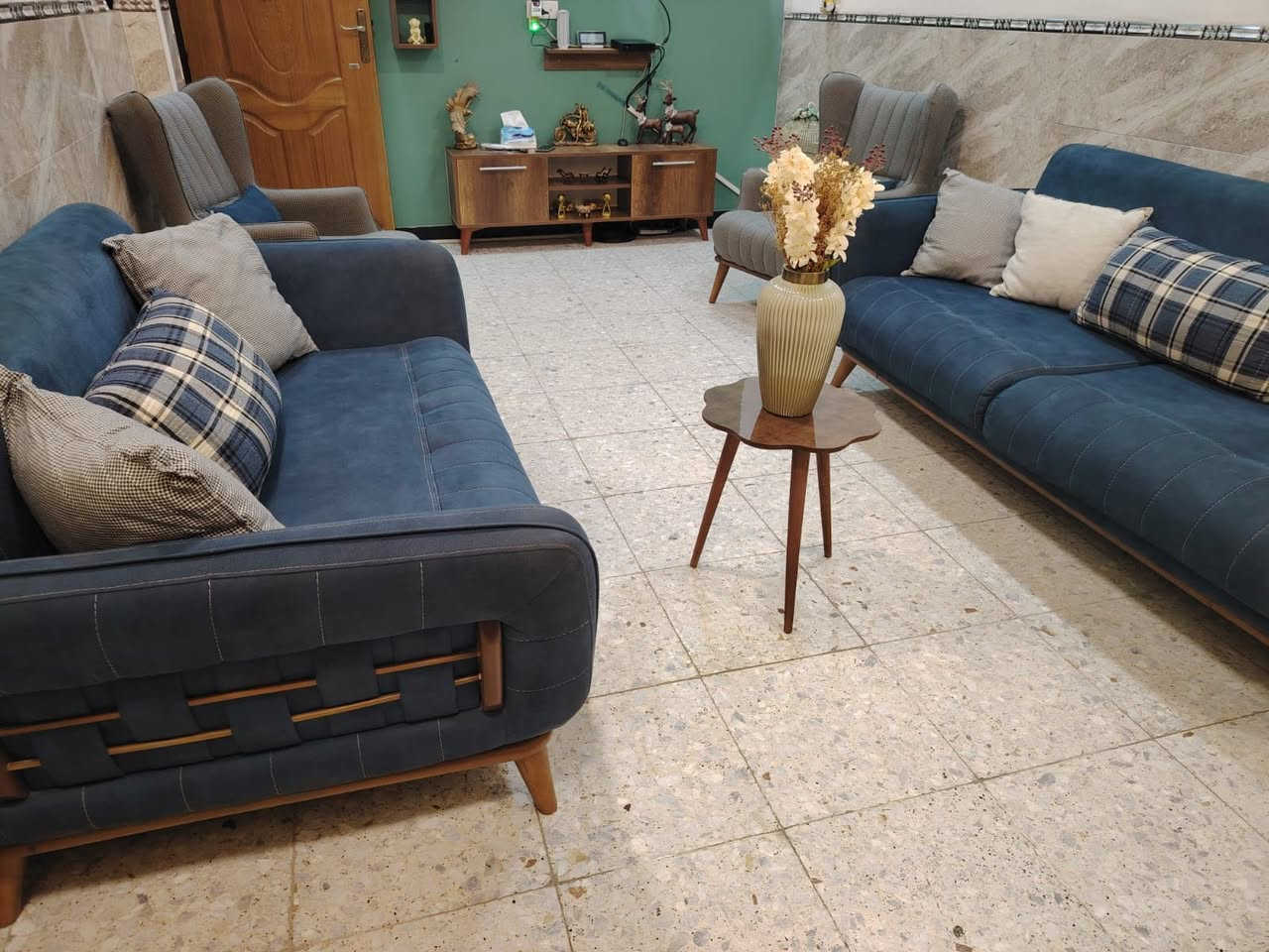 تخم تركي سبع مقاعد سرير قلاب نظيف بدون اضرار سعر 500 الف


**إذا كنت صاحب هذا الإعلان وتريد حذفه لأي سبب، رجاءا أرسل رسالة إلى الدعم الفني**