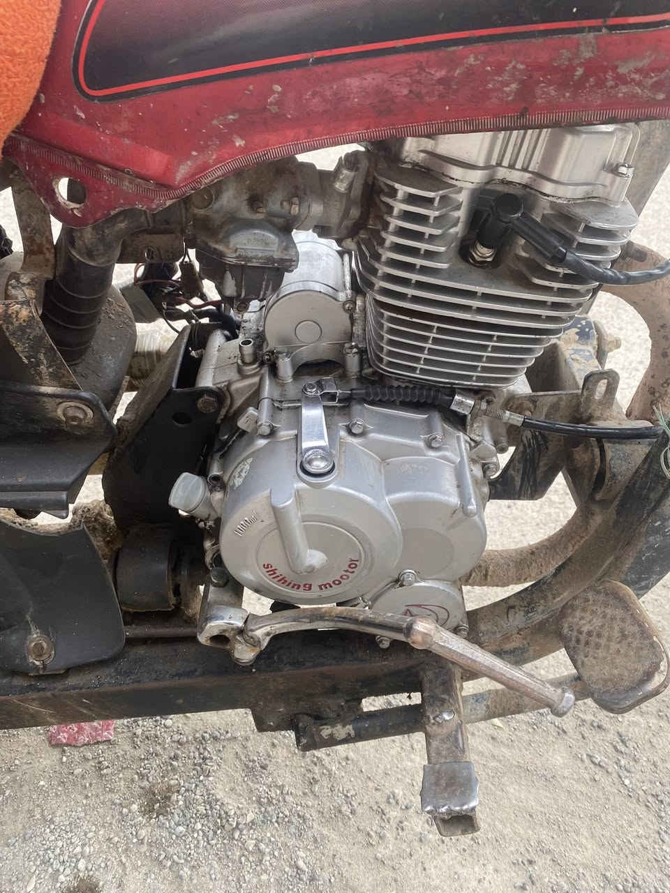 للبيع محرك 2024كدام عينك جديد شاصي شرط كلشي ميرادلها  600وبيها مجال للطيبين تواصل خاص يا رقم ***********
