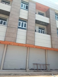 عماره تجاريه • حي الحكم • ٣٠٠م