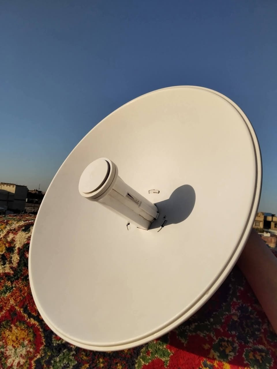 سلام عليكم ، للبيع نانو من شركة Ubiquiti 
تردد 5GHz , اشتريته قبل شهرين ثم حولت على الضوئي لهذا السبب اريد أبيعه الجهاز جديد حرفيا مع كامل ملحقاته 
السعر 60 الف ، المكان بغداد ام الكبر والغزلان قريب على حي اور ، توصيل ما عندي 🖤🪻


**إذا كنت صاحب هذا الإعلان وتريد حذفه لأي سبب، رجاءا أرسل رسالة إلى الدعم الفني**