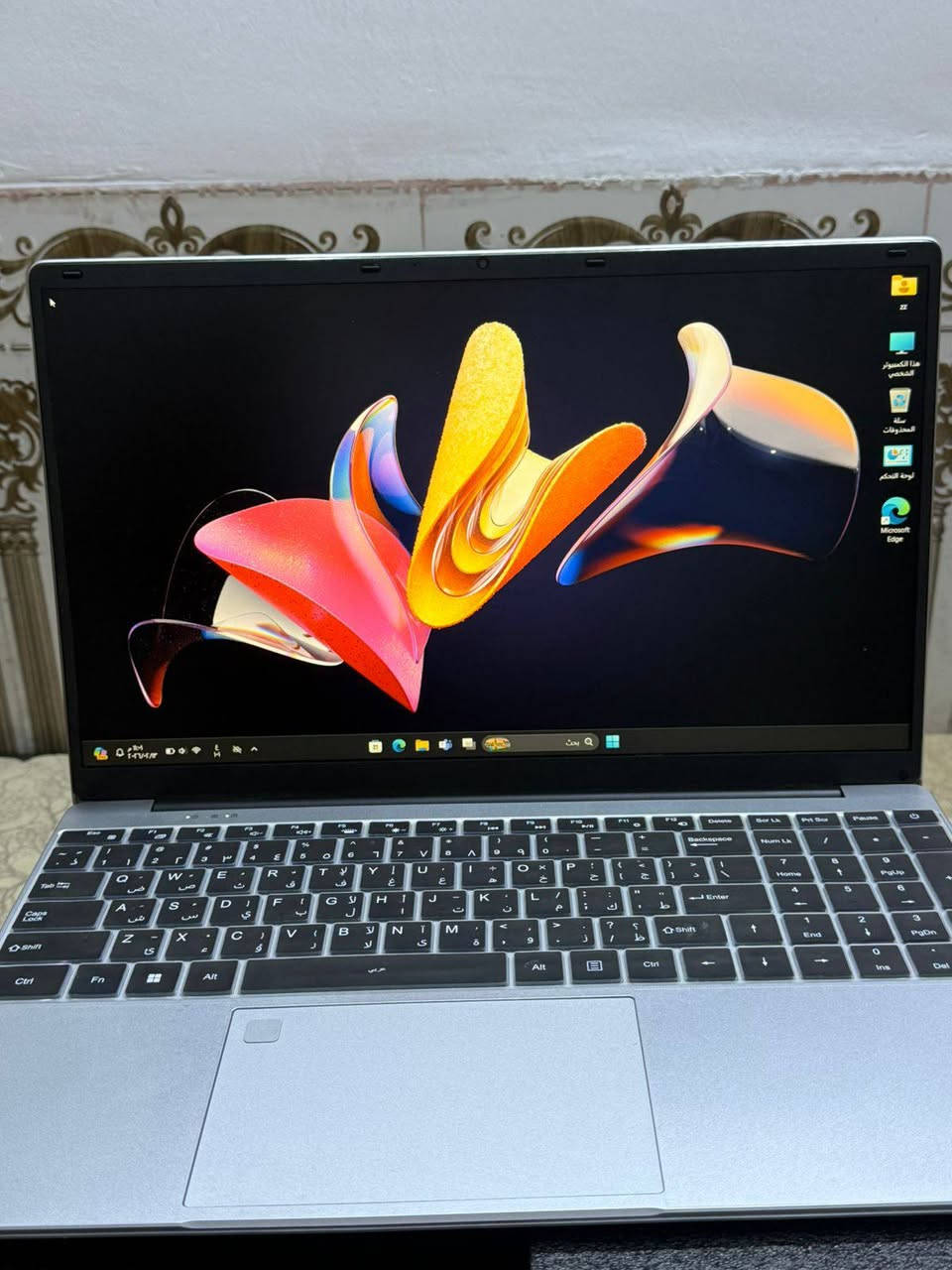 السلام عليكم
لاب توب 
المعالج :: intel N95 جيل 12
الرام ::32 ddr4
SSD : تيرا 1
كارت شاشه داخلي :: 16 كيكه 
حجم الشاشه ::15.6
كيبورد RGB عربي انكليزي 
وضوح الشاشه :: FHD
وندوز 11 برو 
بصمه
لاب توب جديد غير مستخدم


**إذا كنت صاحب هذا الإعلان وتريد حذفه لأي سبب، رجاءا أرسل رسالة إلى الدعم الفني**