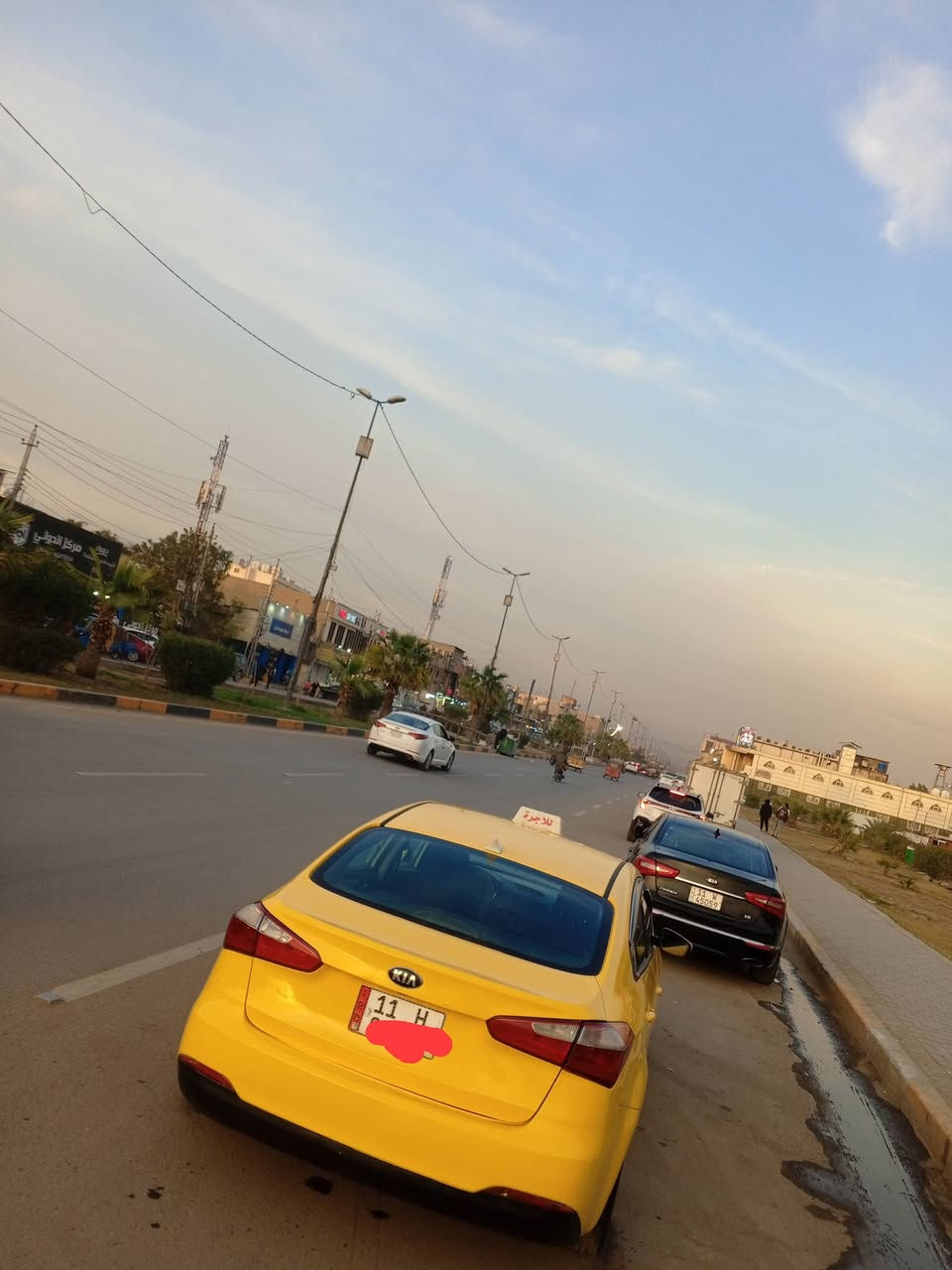 فورتي 2016 واراد امريكي بدون حادث السياره مكينه فقط بيهه طخه بالجاملغ الخلفي بالعراق1800 دوش مكينه مامفتوحه مكينه وكير جديد بيهه منظومه غاز صدر امامي وخلفي جديد تبريد تدفه شغاله بسمي مصفره هيئة والغرامة وسنويه جديده   رقم دولي بغداد الإنكليزي 
مواصفات السياره EX
 شاشه اندرويد+ كامره
مانع انزلاق 
ايكو 3 انظمه قياده 
تحكم اربع جهات 
ماشيه 166 ml
السياره احلى من الصور وانظف 
متعوب عليه السياره جاهزه مجهزه من كل النواحي ربع ماتصرف عليه السعر 110 وبيه مجال 
العنوان بغداد 
***********
