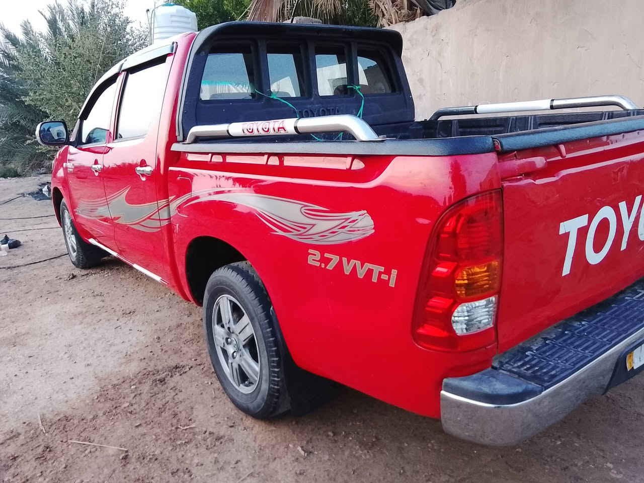 السلام عليكم هايلوكس للبيع موديل 11رقم كربلاء سنويه جديده بيه صبق جاملق فقط ولباقي  كفاله شاصي 19كويتي المكان ذي قار الرفاعي ترهم مراوس حسب القناعة ***********
