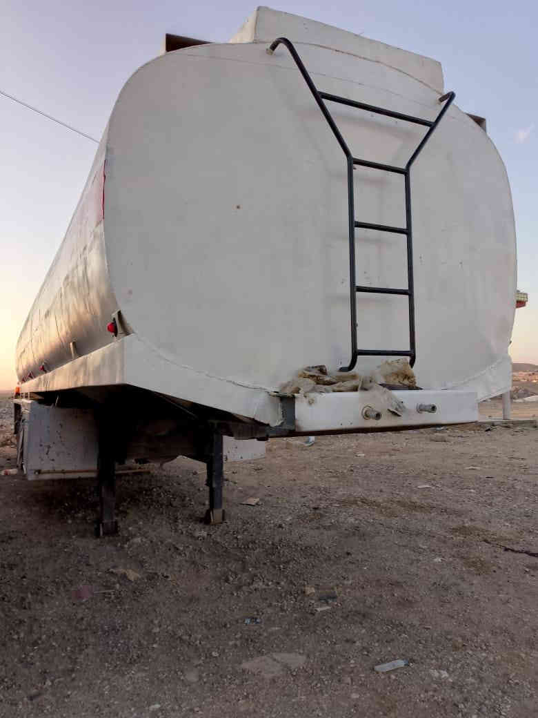 البيع تانكر بسعر مناسب مكان موصل  ***********
***********
