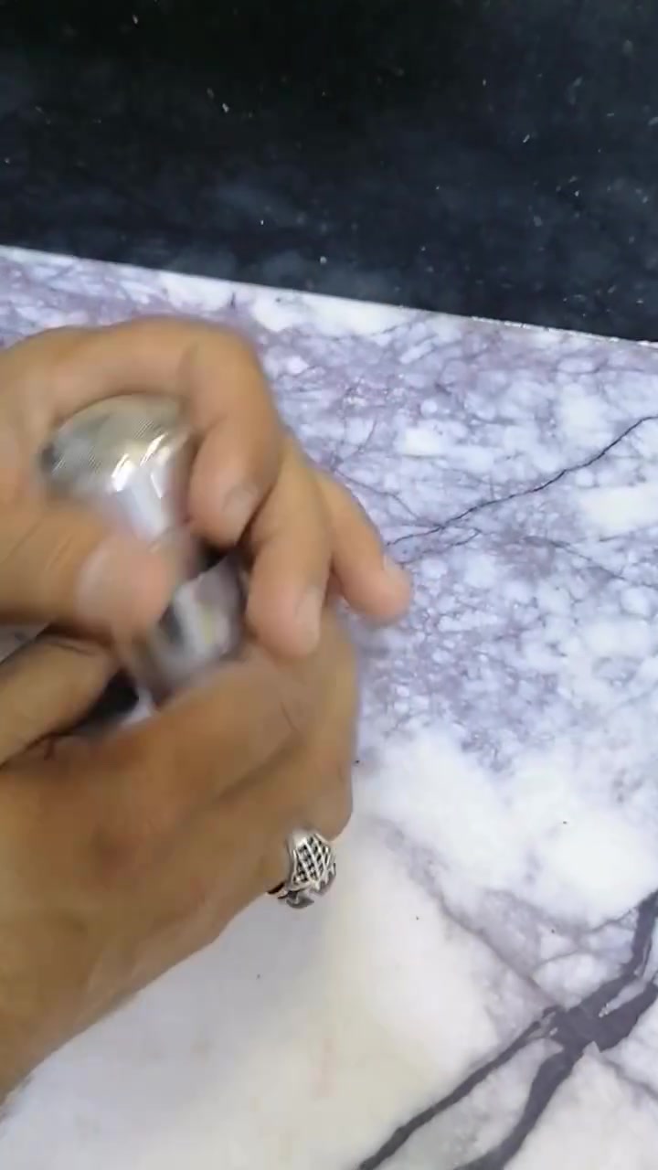 مكية حلاقة باتري الصناهة ياباني بسعر 15 شرط الزيان وشرط الشغل @إشارة


**إذا كنت صاحب هذا الإعلان وتريد حذفه لأي سبب، رجاءا أرسل رسالة إلى الدعم الفني**