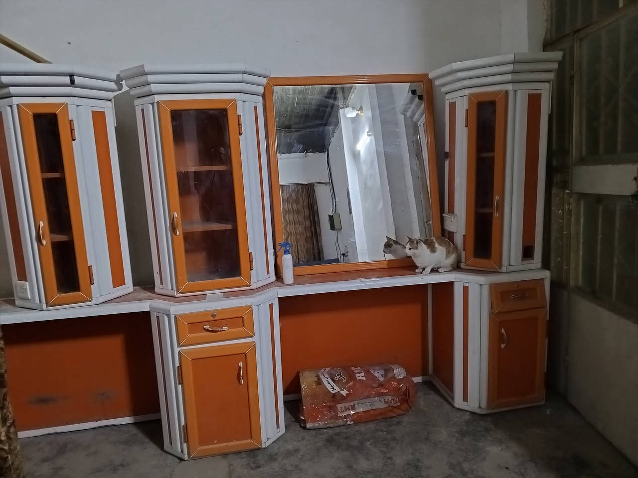 متاح صالون حلاقه للبيع


**إذا كنت صاحب هذا الإعلان وتريد حذفه لأي سبب، رجاءا أرسل رسالة إلى الدعم الفني**