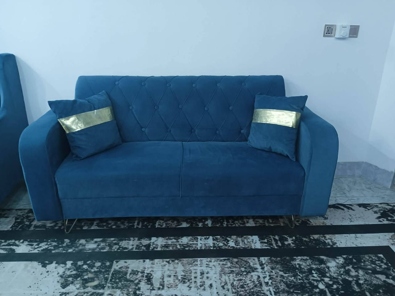 غراض للبيع 
مكان ديالى وهذا السبلت 2 طن جديد
 تخم قنفات 2 وستوته وسكمليات 2


**إذا كنت صاحب هذا الإعلان وتريد حذفه لأي سبب، رجاءا أرسل رسالة إلى الدعم الفني**