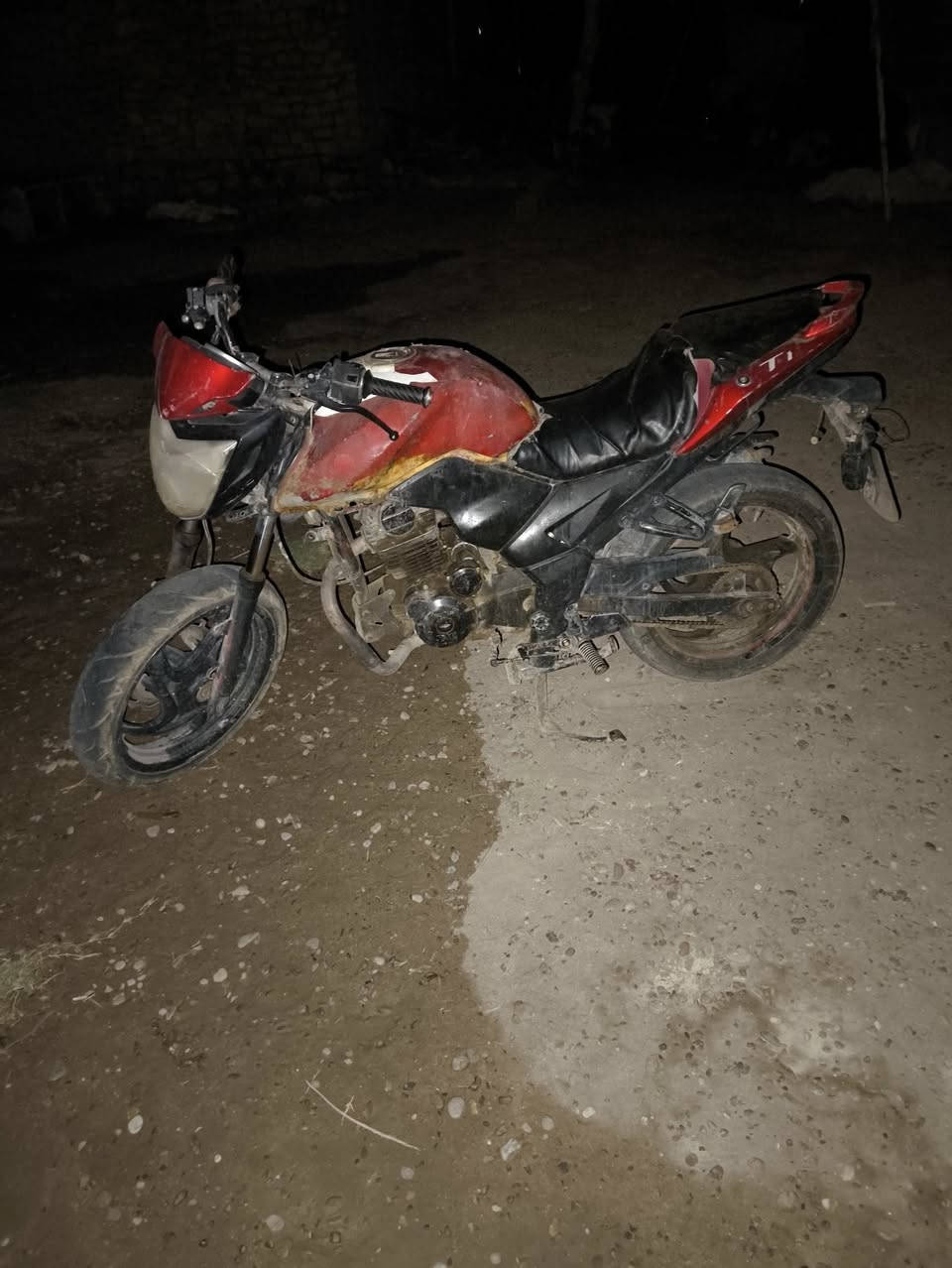 الموطور شغال كاشي مابي بس يرادله ترتيب سعر 250وبي مجال للشراي ***********
