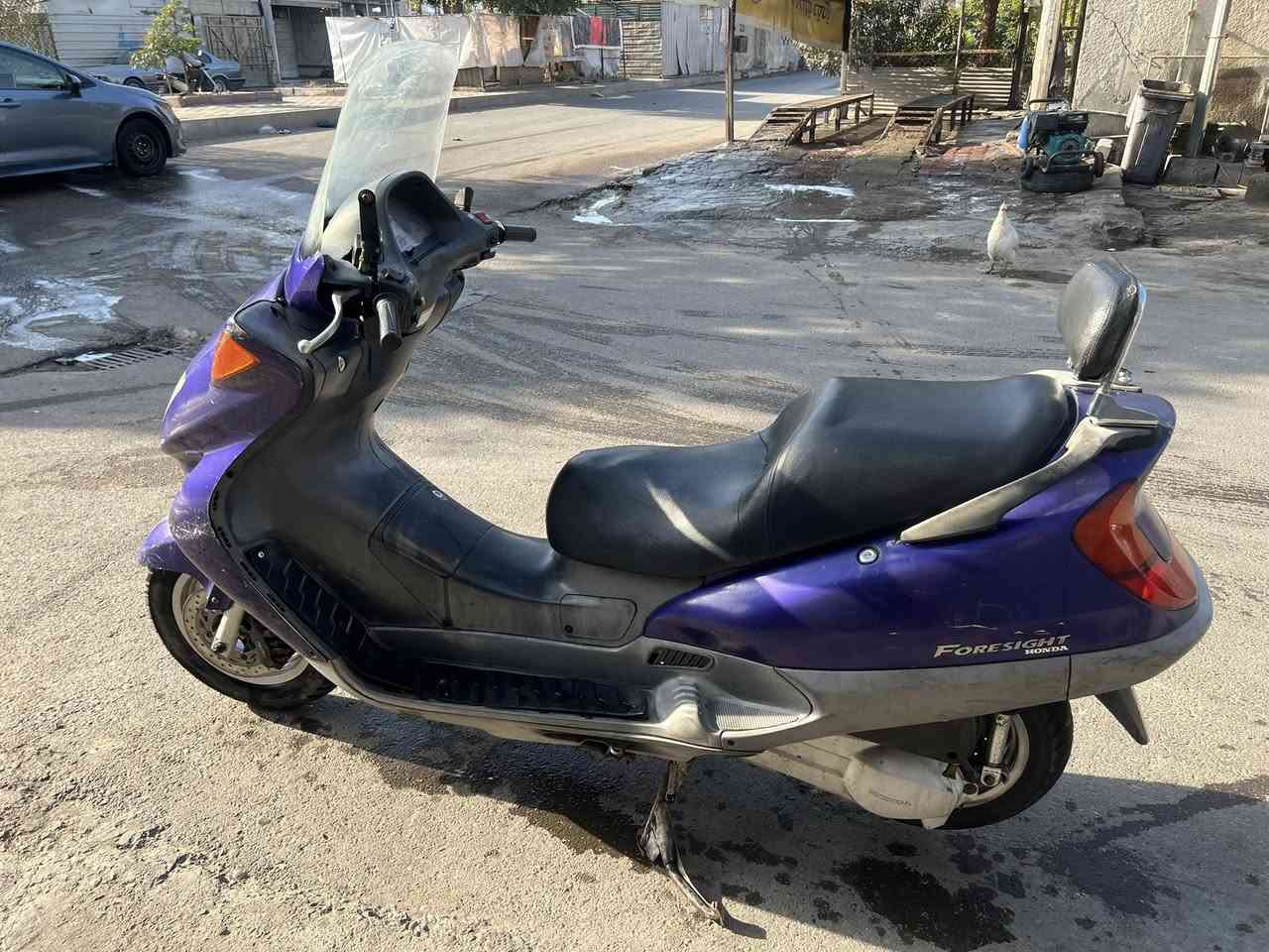 ٦٠٠ الف السعر نضيفه فور سايد ياباني مكاني بل مدينه صدر هاتف ***********
